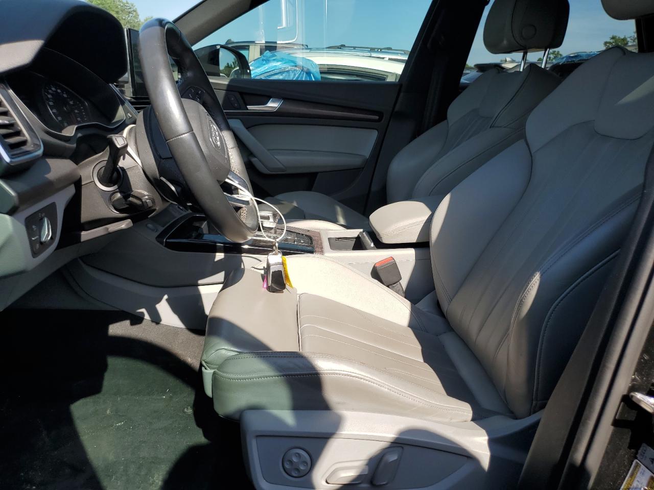 Купить б/у AUDI Q5 PREMIUM 2022 года в США, АУДИ Q5 2022 из США, Купить б/у AUDI Q5 PREMIUM 2022 года в США