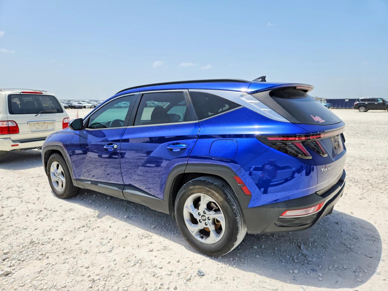 Купить б/у HYUNDAI TUCSON 2022 года из США
