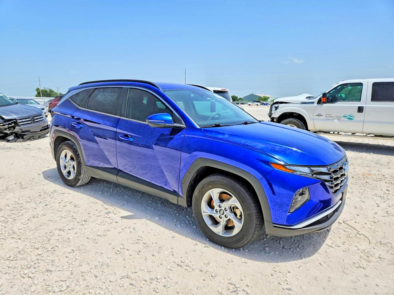 Купить б/у HYUNDAI TUCSON 2022 года из США