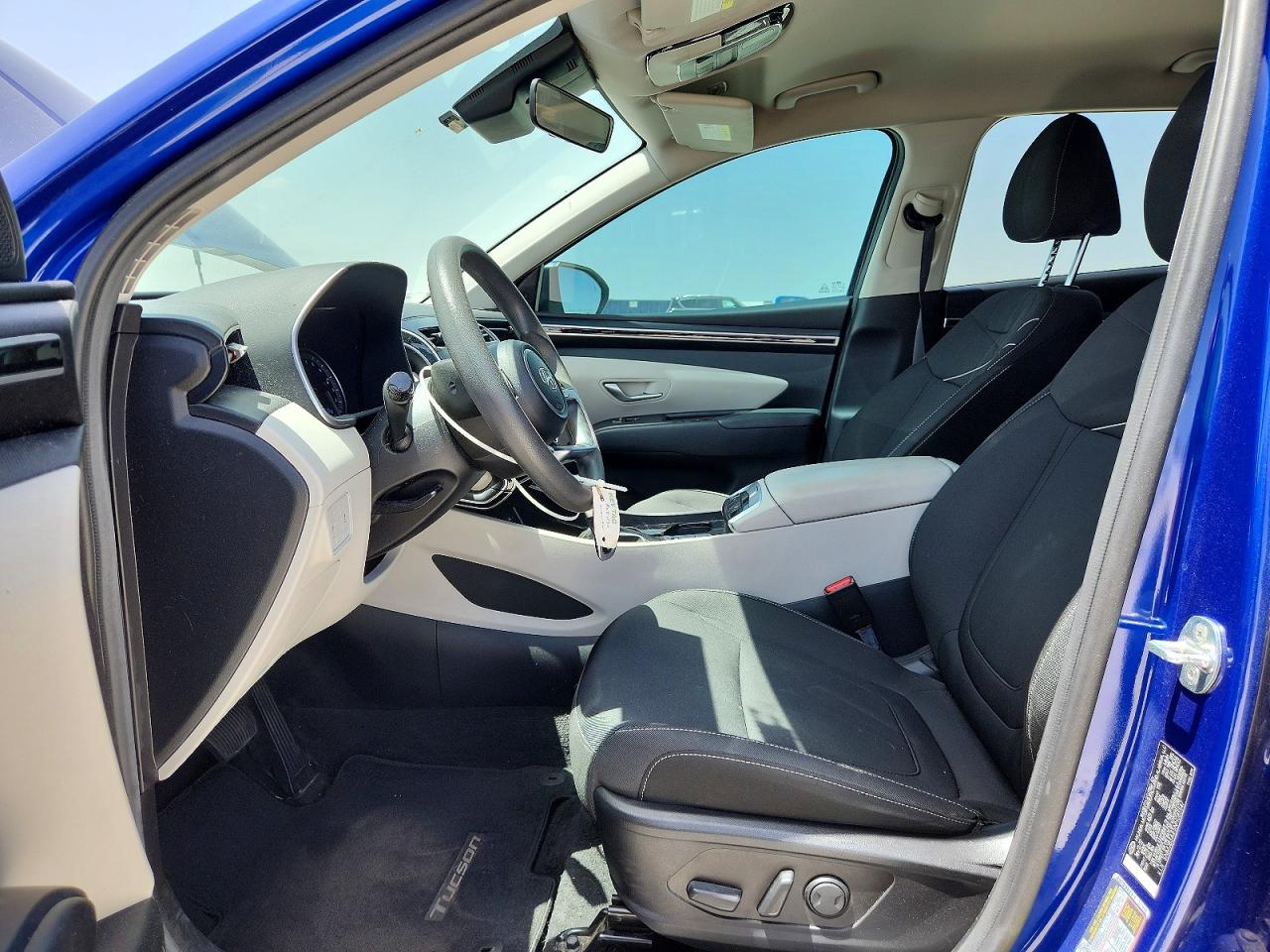 Купить б/у HYUNDAI TUCSON 2022 года из США