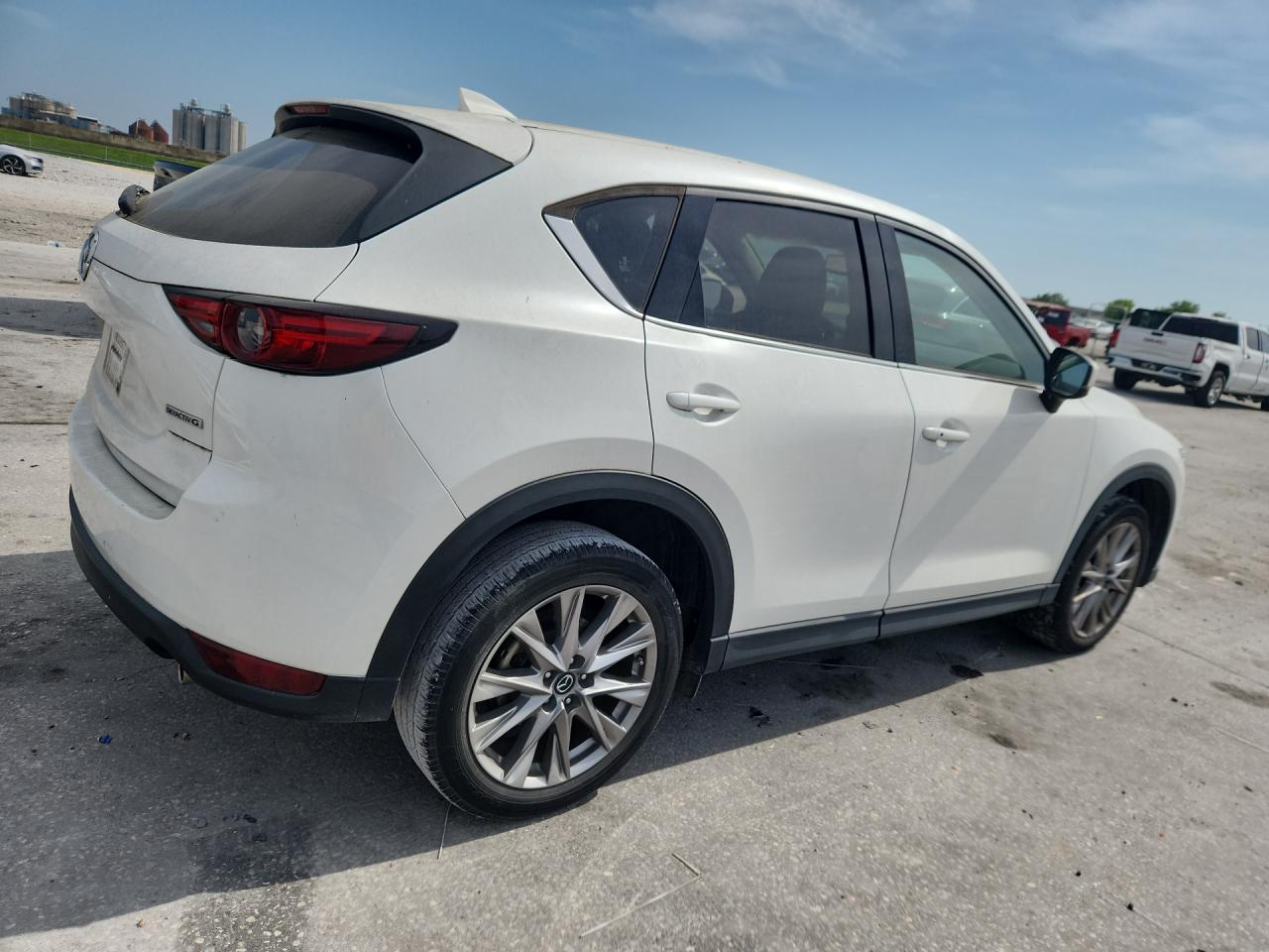 Купить б/у MAZDA CX-5 2022 года в США, Мазда СХ-5 2022 из США, Купить б/у MAZDA CX-5 2022 года в США