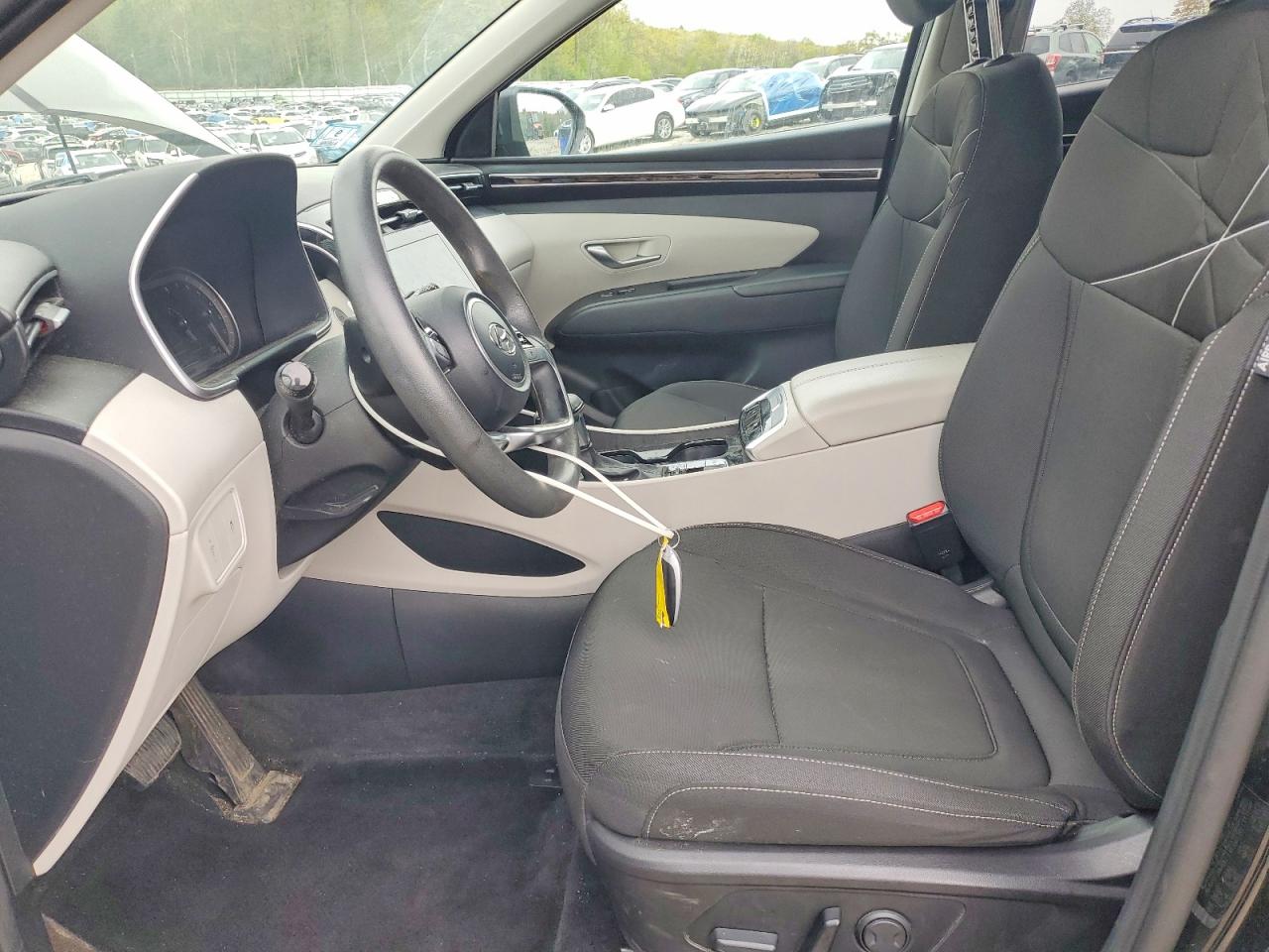 Купить б/у HYUNDAI TUCSON 2022 года из США