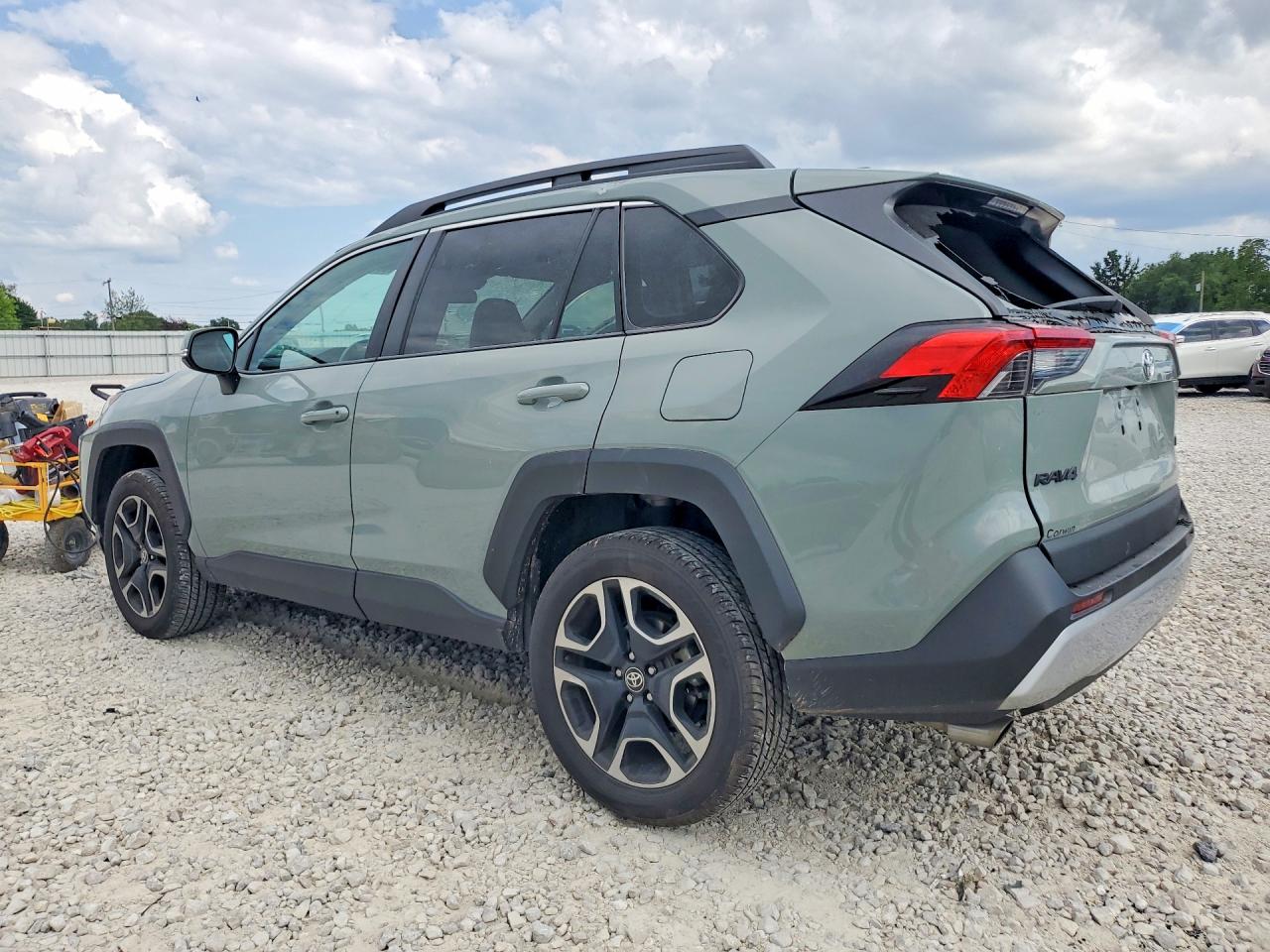 Купить б/у TOYOTA RAV4 ADVENTURE 2020 года в США, ТОЙОТА РАВ4 2020 из США, Купить б/у TOYOTA RAV4 ADVENTURE 2020 года в США