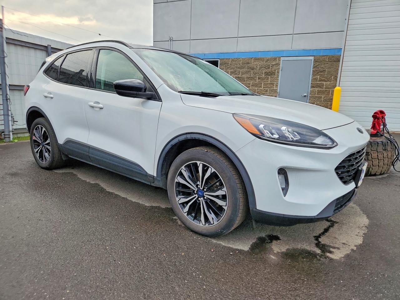 Купить б/у FORD ESCAPE 2020 года в США, ФОРД ЕСКЕЙП из США, Купить б/у FORD ESCAPE 2020 года в США